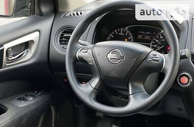 Внедорожник / Кроссовер Nissan Pathfinder 2014 в Херсоне