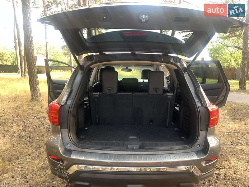 Позашляховик / Кросовер Nissan Pathfinder 2018 в Чернігові фото 23 Позашляховик / Кросовер Nissan Pathfinder 2018 в Чернігові