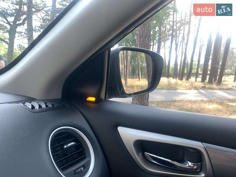 Позашляховик / Кросовер Nissan Pathfinder 2018 в Чернігові фото 30 Позашляховик / Кросовер Nissan Pathfinder 2018 в Чернігові