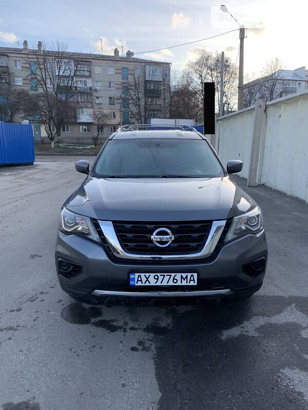 Внедорожник / Кроссовер Nissan Pathfinder 2018 в Харькове