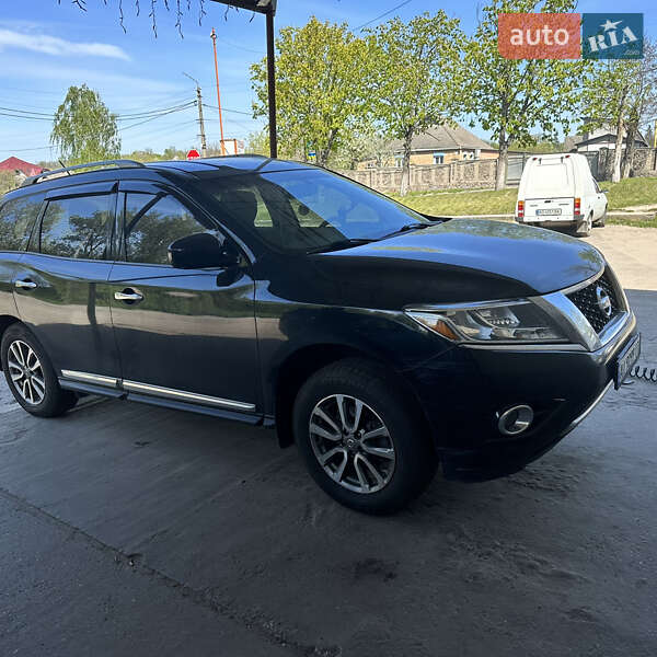 Nissan Pathfinder 2015