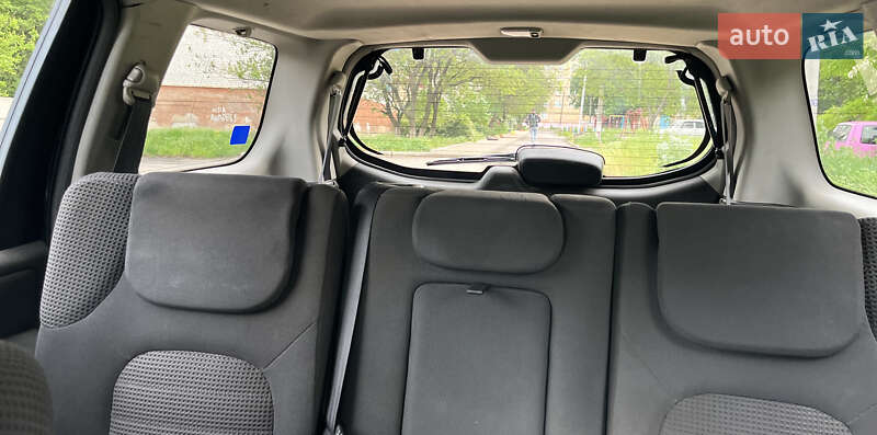 Внедорожник / Кроссовер Nissan Pathfinder 2006 в Краматорске