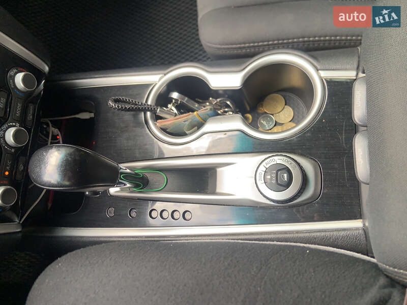 Позашляховик / Кросовер Nissan Pathfinder 2017 в Львові