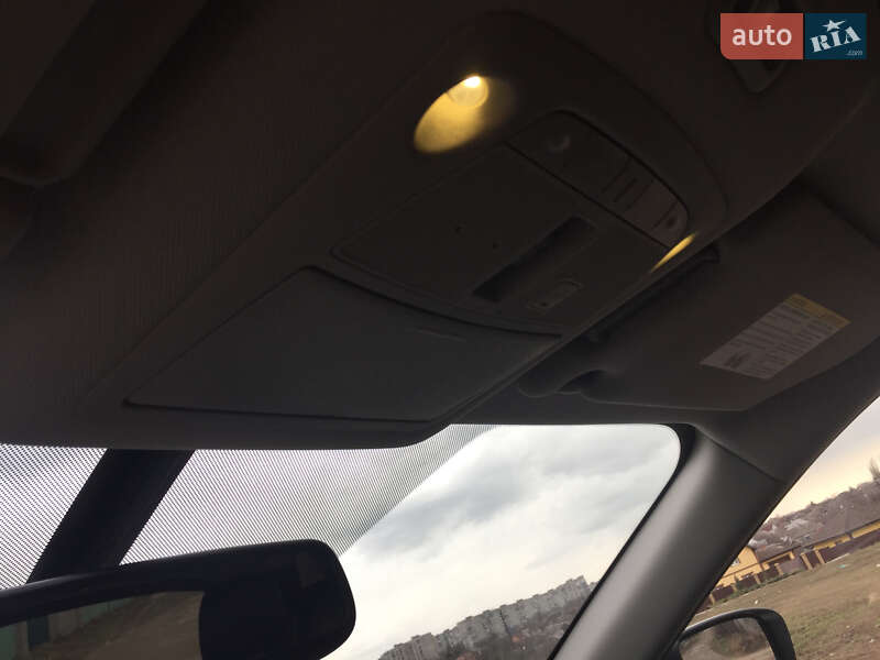 Внедорожник / Кроссовер Nissan Pathfinder 2017 в Прилуках