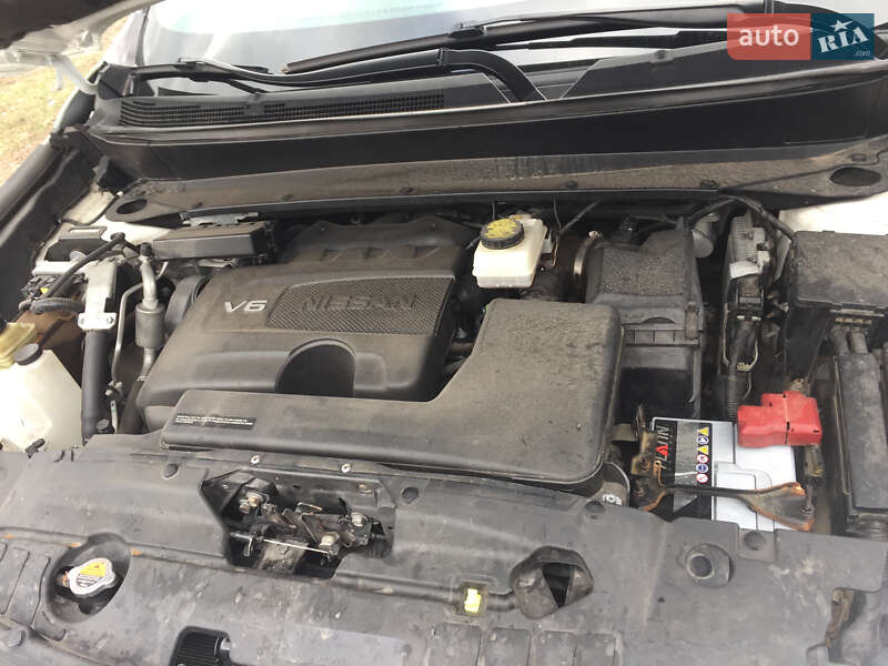 Внедорожник / Кроссовер Nissan Pathfinder 2017 в Прилуках