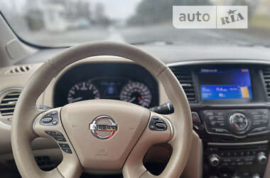 Позашляховик / Кросовер Nissan Pathfinder 2012 в Дніпрі