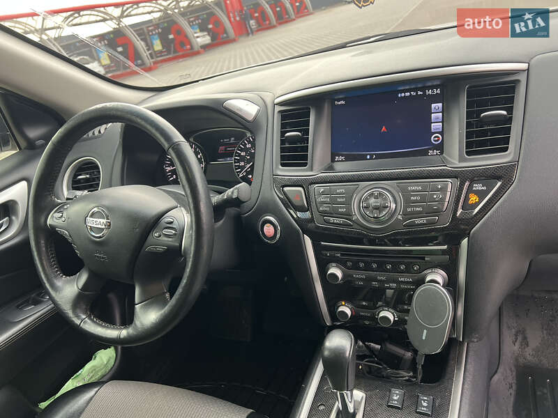 Позашляховик / Кросовер Nissan Pathfinder 2019 в Полтаві