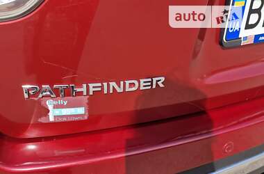Позашляховик / Кросовер Nissan Pathfinder 2013 в Кропивницькому