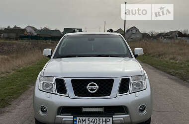 Внедорожник / Кроссовер Nissan Pathfinder 2011 в Попельне