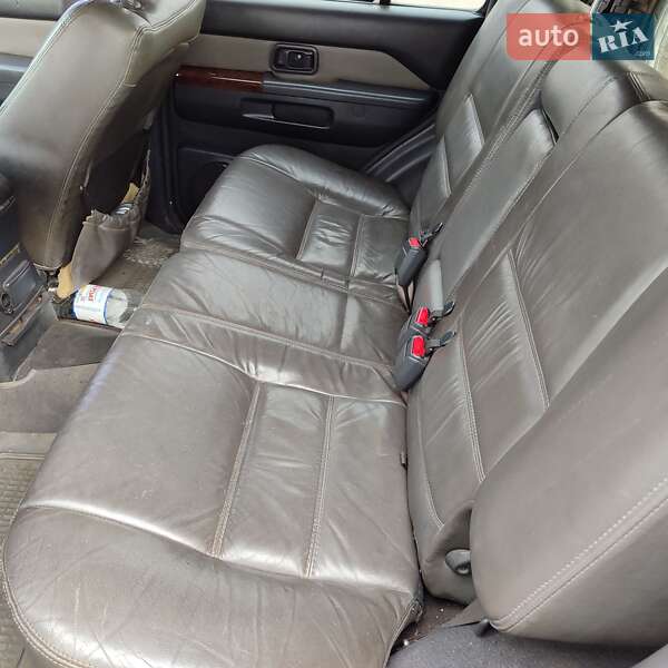 Внедорожник / Кроссовер Nissan Pathfinder 1999 в Киеве фото 11 Внедорожник / Кроссовер Nissan Pathfinder 1999 в Киеве