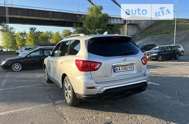 Внедорожник / Кроссовер Nissan Pathfinder 2019 в Киеве