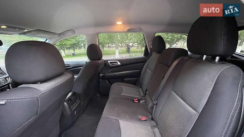 Внедорожник / Кроссовер Nissan Pathfinder 2018 в Одессе