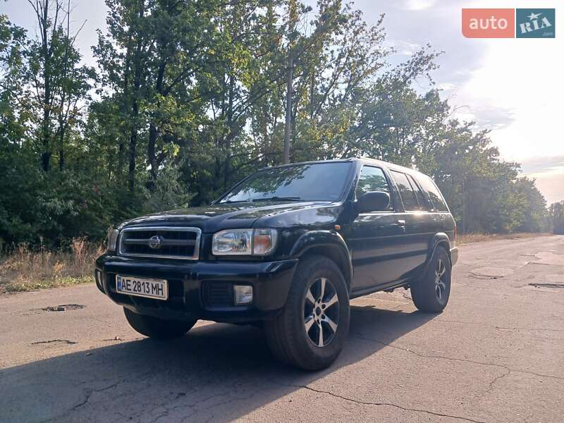Внедорожник / Кроссовер Nissan Pathfinder 2000 в Кривом Роге