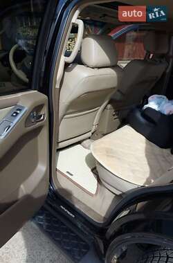 Внедорожник / Кроссовер Nissan Pathfinder 2006 в 