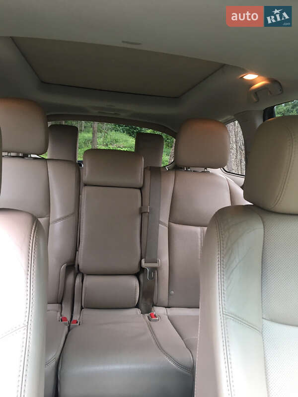 Позашляховик / Кросовер Nissan Pathfinder 2013 в Києві