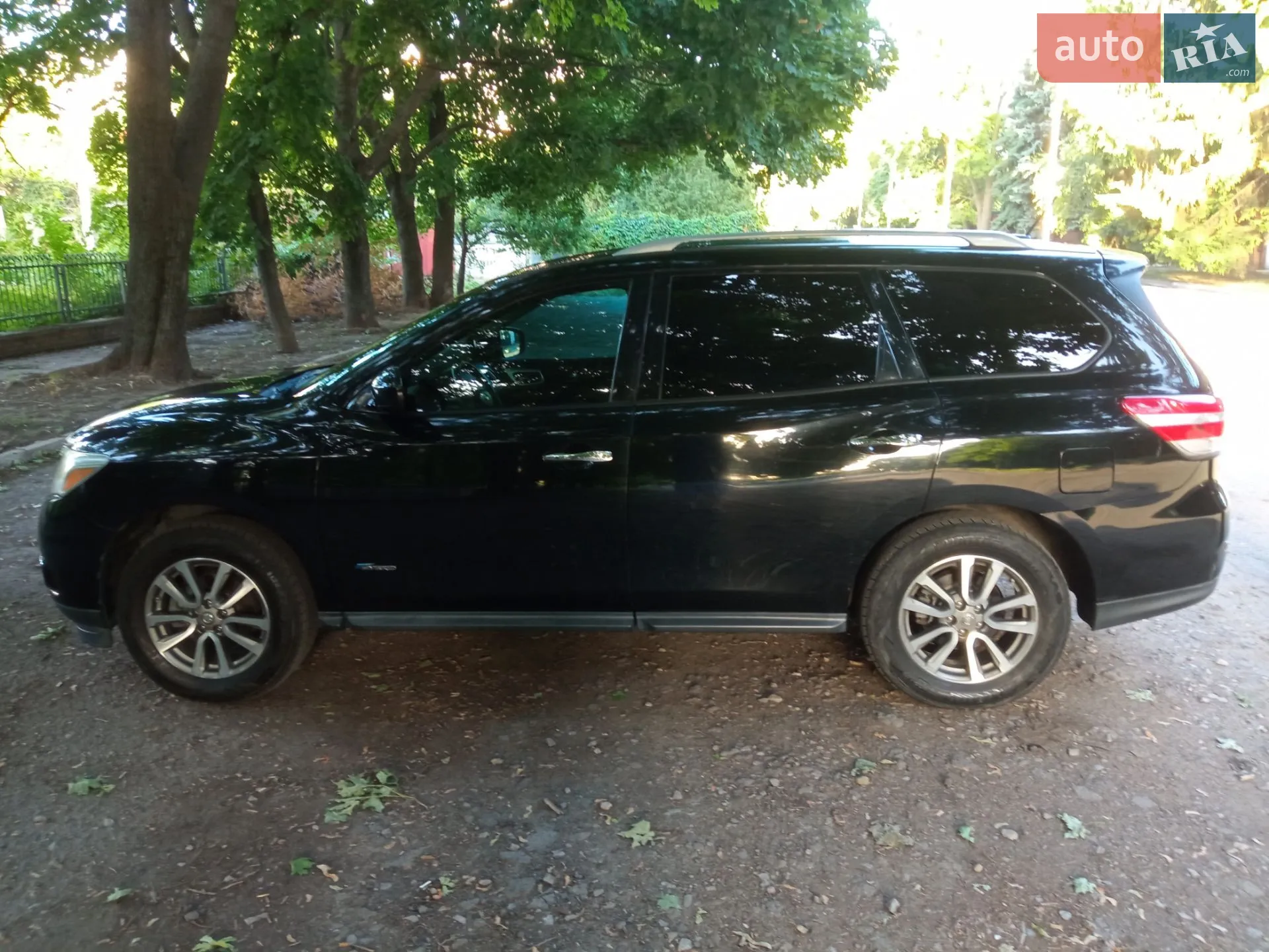 2014 Nissan Pathfinder - мініатюра 8