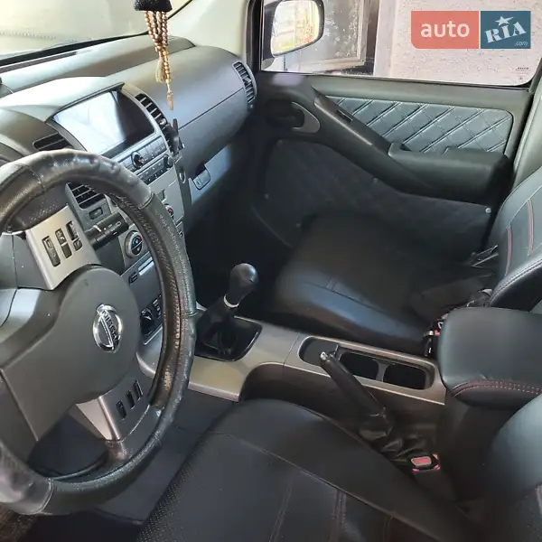 Nissan Pathfinder 2005