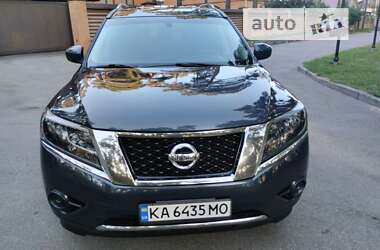 Позашляховик / Кросовер Nissan Pathfinder 2014 в Чернігові