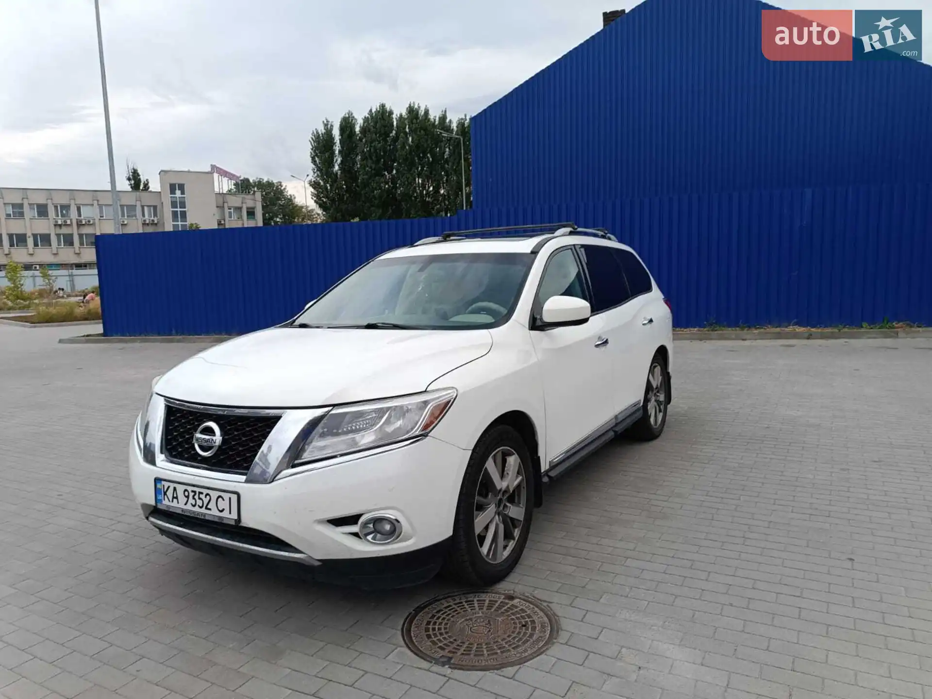 2014 Nissan Pathfinder - фото 1