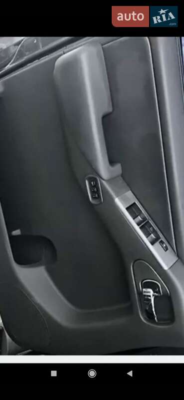 Внедорожник / Кроссовер Nissan Pathfinder 2005 в Кривом Роге