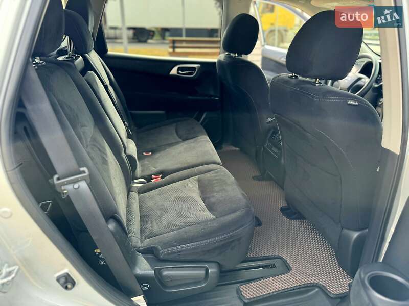 Позашляховик / Кросовер Nissan Pathfinder 2016 в Вінниці фото 3 Позашляховик / Кросовер Nissan Pathfinder 2016 в Вінниці
