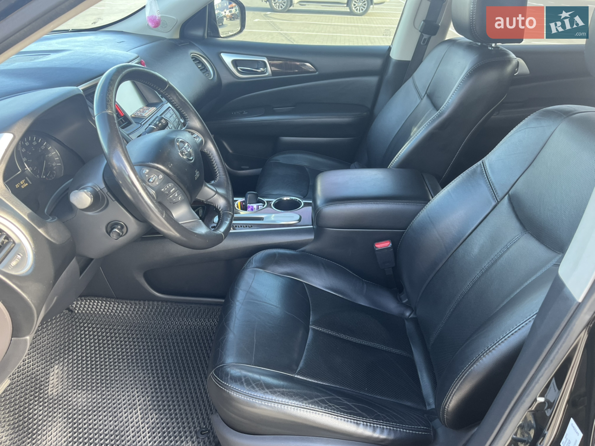 2013 Nissan Pathfinder - мініатюра 11
