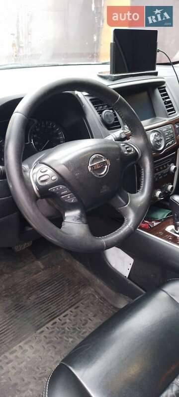 Внедорожник / Кроссовер Nissan Pathfinder 2016 в Одессе фото 21 Внедорожник / Кроссовер Nissan Pathfinder 2016 в Одессе