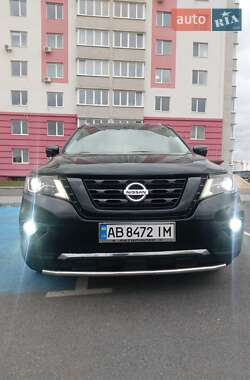 Позашляховик / Кросовер Nissan Pathfinder 2016 в Вінниці