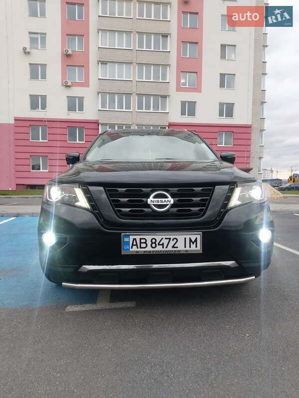 Nissan Pathfinder 2016