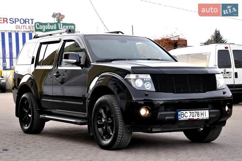 Внедорожник / Кроссовер Nissan Pathfinder 2008 в Львове