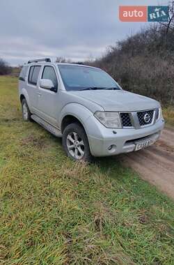 Внедорожник / Кроссовер Nissan Pathfinder 2008 в Запорожье