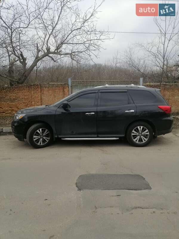 Внедорожник / Кроссовер Nissan Pathfinder 2020 в Калиновке