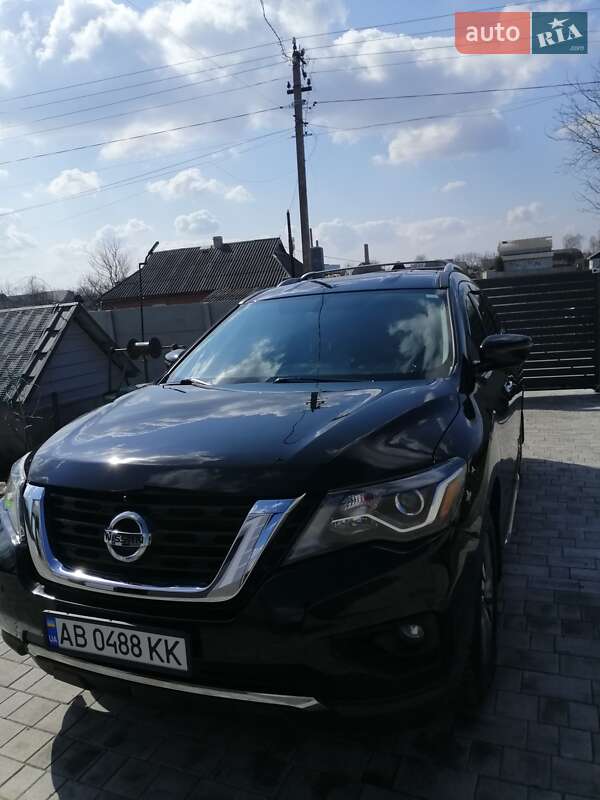 Внедорожник / Кроссовер Nissan Pathfinder 2020 в Калиновке