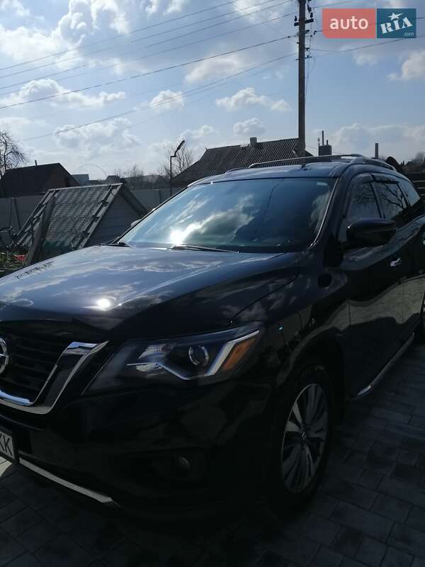 Внедорожник / Кроссовер Nissan Pathfinder 2020 в Калиновке