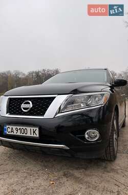Позашляховик / Кросовер Nissan Pathfinder 2014 в Черкасах
