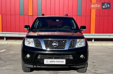 Позашляховик / Кросовер Nissan Pathfinder 2011 в Києві