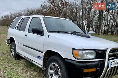 Позашляховик / Кросовер Nissan Pathfinder 1996 в Одесі