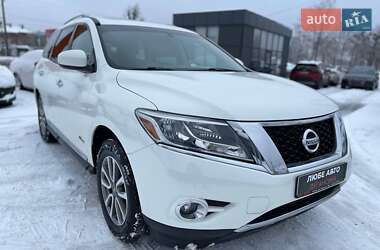 Позашляховик / Кросовер Nissan Pathfinder 2013 в Львові