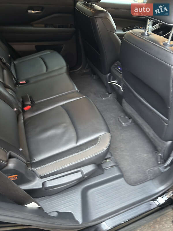 Внедорожник / Кроссовер Nissan Pathfinder 2021 в Полтаве