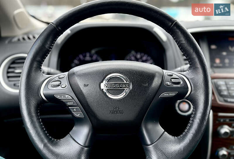 Внедорожник / Кроссовер Nissan Pathfinder 2019 в Киеве