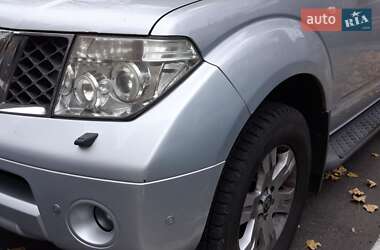 Внедорожник / Кроссовер Nissan Pathfinder 2006 в Киеве