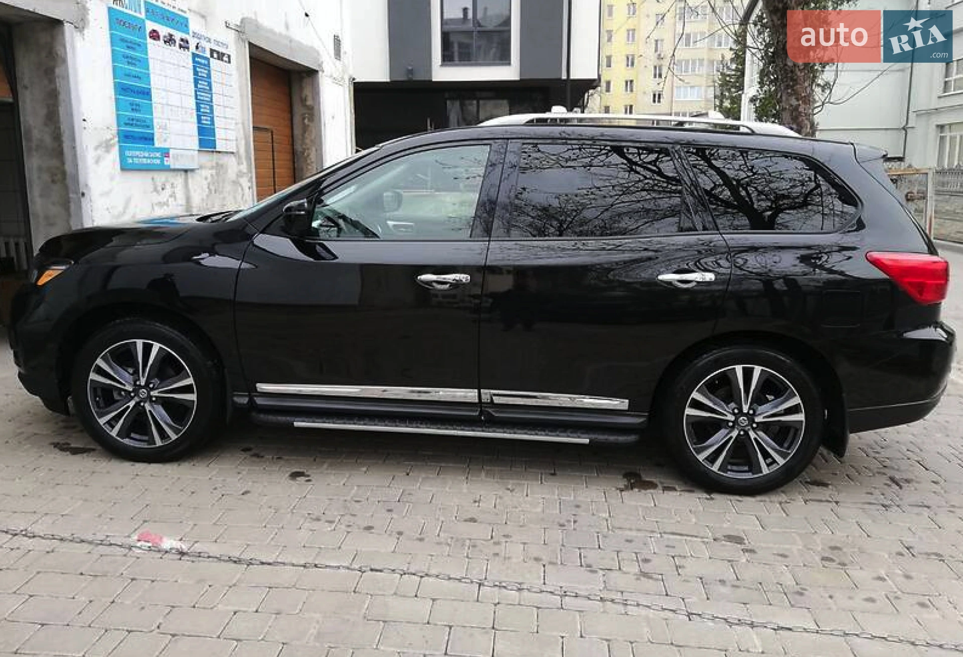 2019 Nissan Pathfinder - мініатюра 13