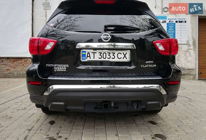 Внедорожник / Кроссовер Nissan Pathfinder 2019 в Львове