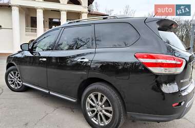 Внедорожник / Кроссовер Nissan Pathfinder 2013 в Киеве