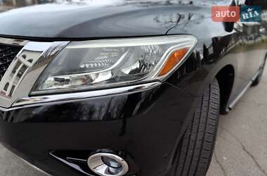 Внедорожник / Кроссовер Nissan Pathfinder 2013 в Киеве