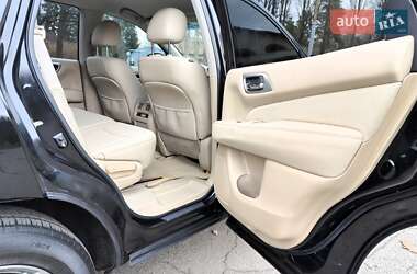 Внедорожник / Кроссовер Nissan Pathfinder 2013 в Киеве