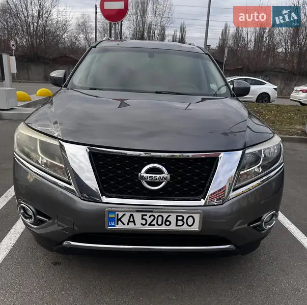 Nissan Pathfinder 2014