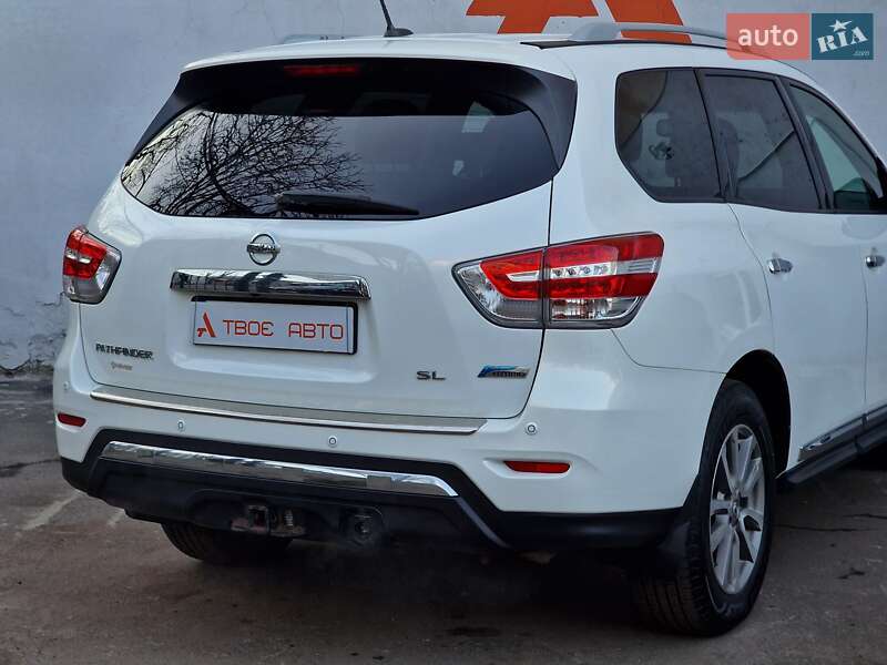 Позашляховик / Кросовер Nissan Pathfinder 2013 в Одесі