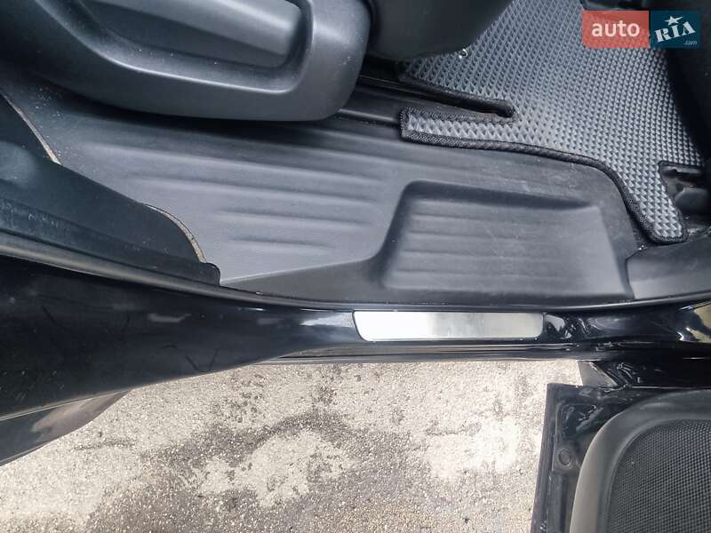 Позашляховик / Кросовер Nissan Pathfinder 2013 в Миколаєві