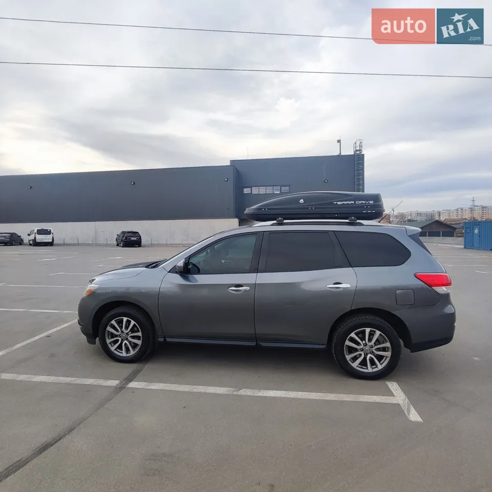 2016 Nissan Pathfinder - мініатюра 16